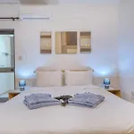 아파트 Charming 2 Bedroom Close To The Rmus1-1