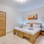 아파트 Charming 2 Bedroom Close To The Rmus1-1