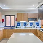 Charming 2 Bedroom Close To The Rmus1-1 아파트 *