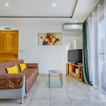 Charming 2 Bedroom Close To The Rmus1-1 아파트 마르사스칼라