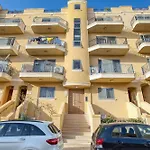 Charming 2 Bedroom Close To The Rmus1-1 * 마르사스칼라
